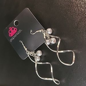 SILVER Bead dangle twist earrings
